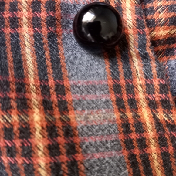 Plaid coat/jacket - Picture 5 of 6